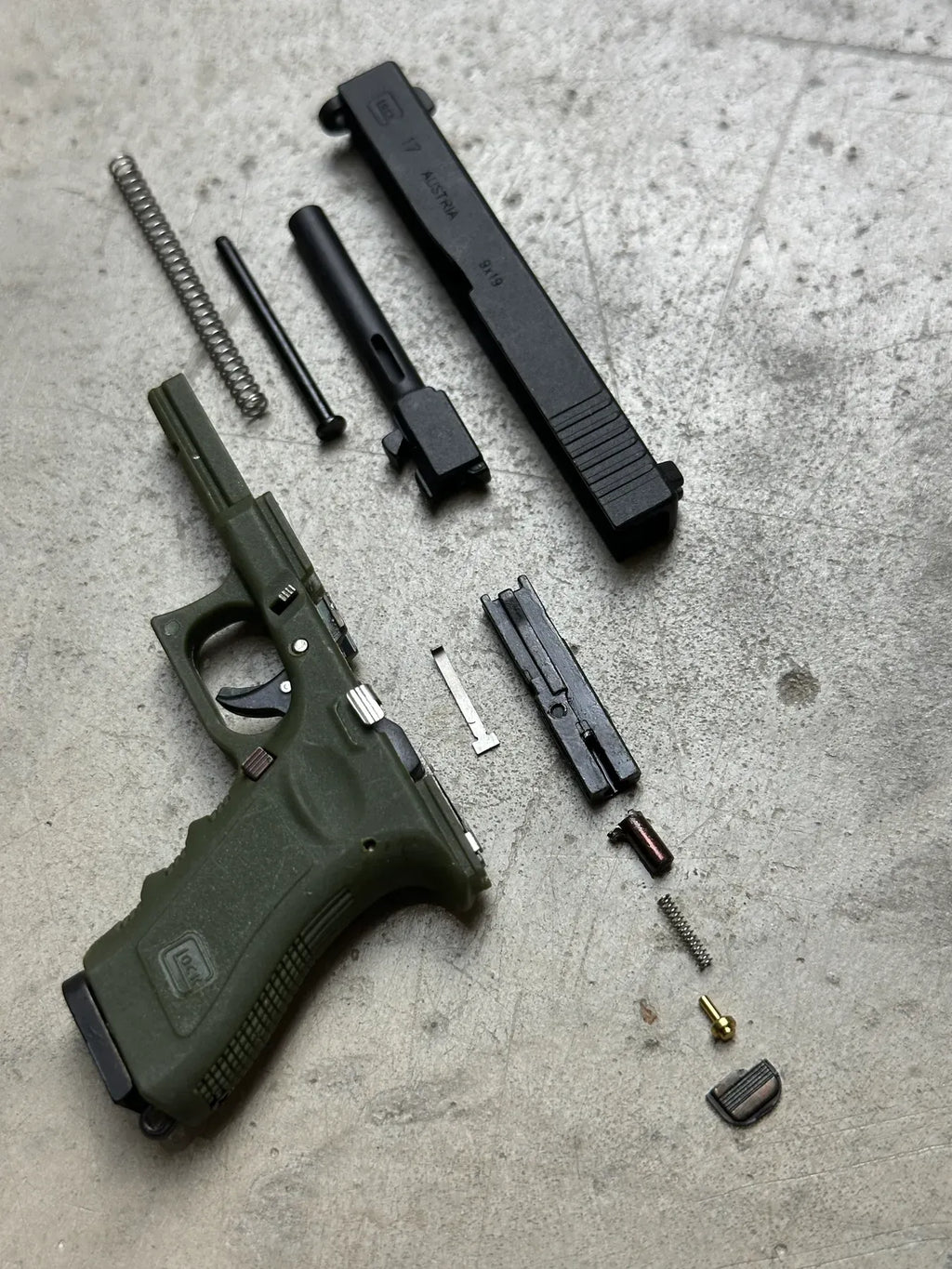 1:3 Model 17 Keychain
