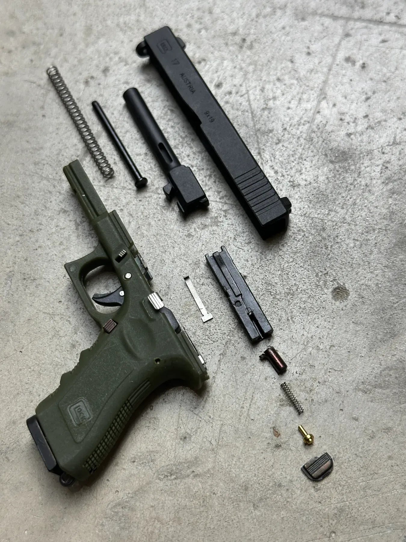 1:3 Model 17 Keychain